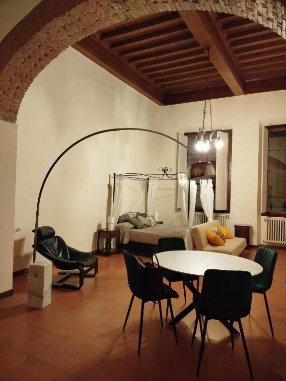 Lo Studio Nel Borgo ฟลอเรนซ์ ภายนอก รูปภาพ